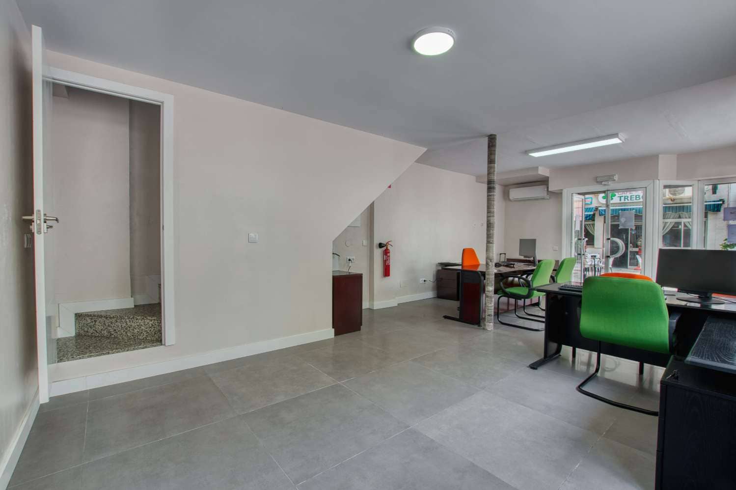Local Comercial en Vélez-Málaga en venta - 155.000 € (Ref: 10011842)