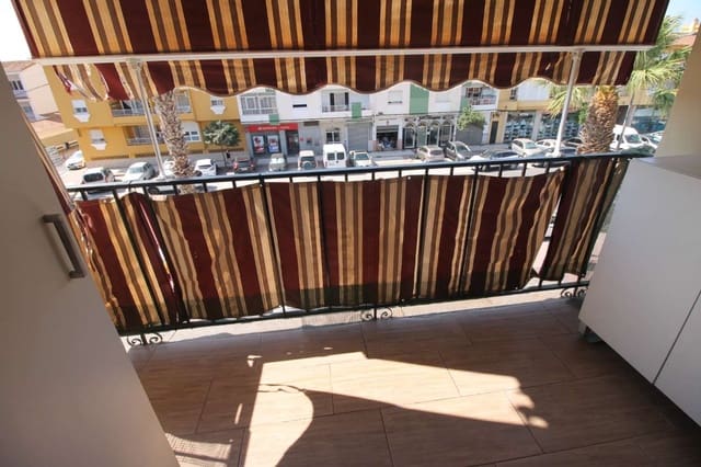 Piso de 3 habitaciones en Caleta de Vélez, Vélez-Málaga en venta - 289.000 € (Ref: 10011844)
