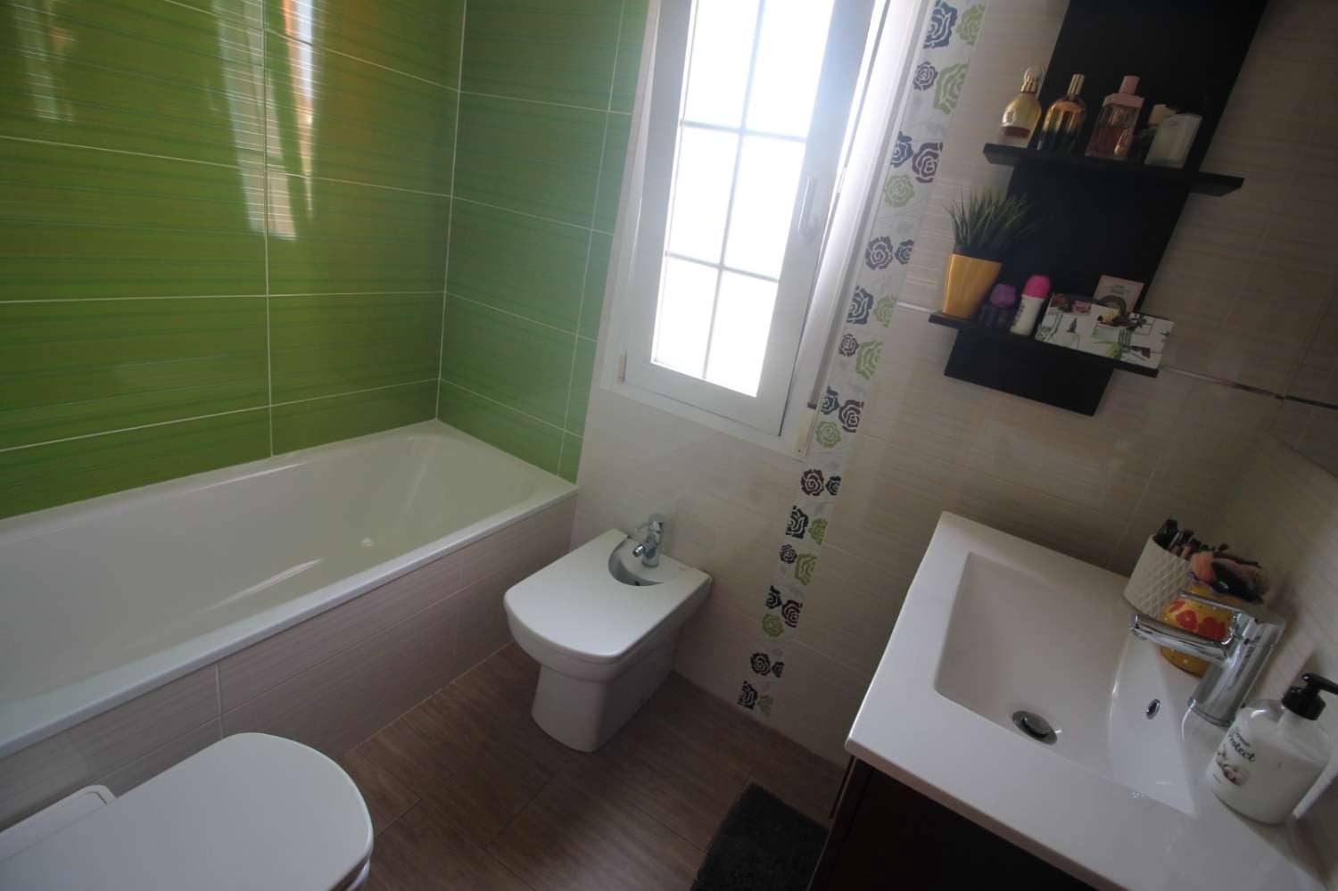 Piso de 3 habitaciones en Caleta de Vélez en venta - 289.000 € (Ref: 10011844)