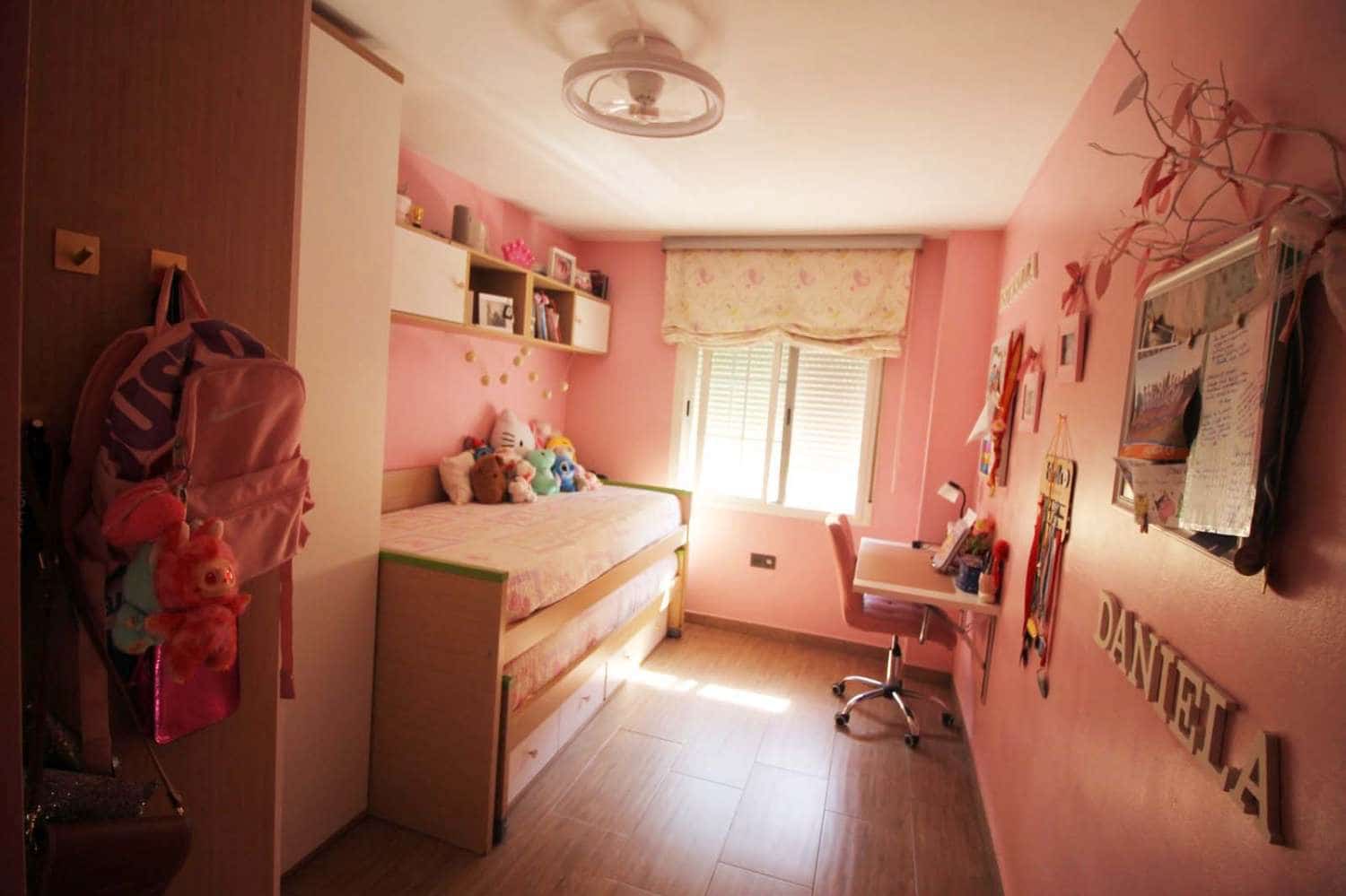 Piso de 3 habitaciones en Caleta de Vélez en venta - 289.000 € (Ref: 10011844)