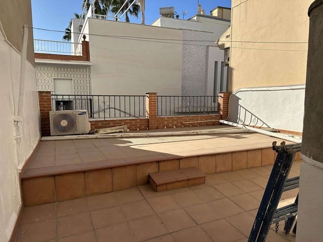 2 bedroom Townhouse for sale in Torre del Mar, Vélez-Málaga - € 250,000 (Ref: 10011845)