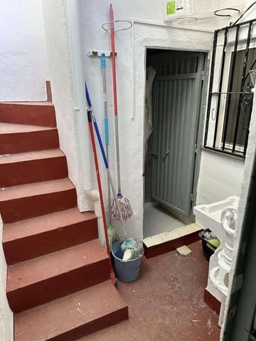 2 bedroom Townhouse for sale in Torre del Mar, Vélez-Málaga - € 250,000 (Ref: 10011845)