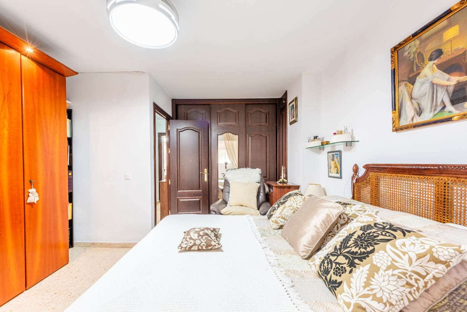 4 sovrum Radhus till salu i Torre del Mar med garage - 396 900 € (Ref: 10012794)