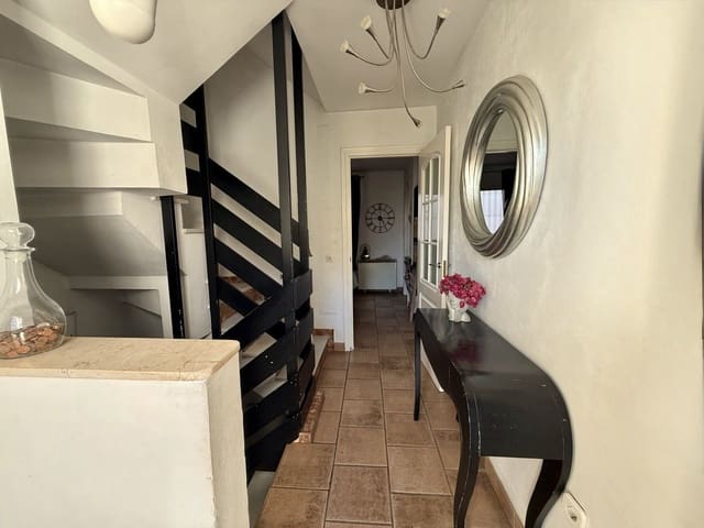 Adosado de 4 habitaciones en Torre del Mar, Vélez-Málaga en venta con garaje - 395.000 € (Ref: 10021923)