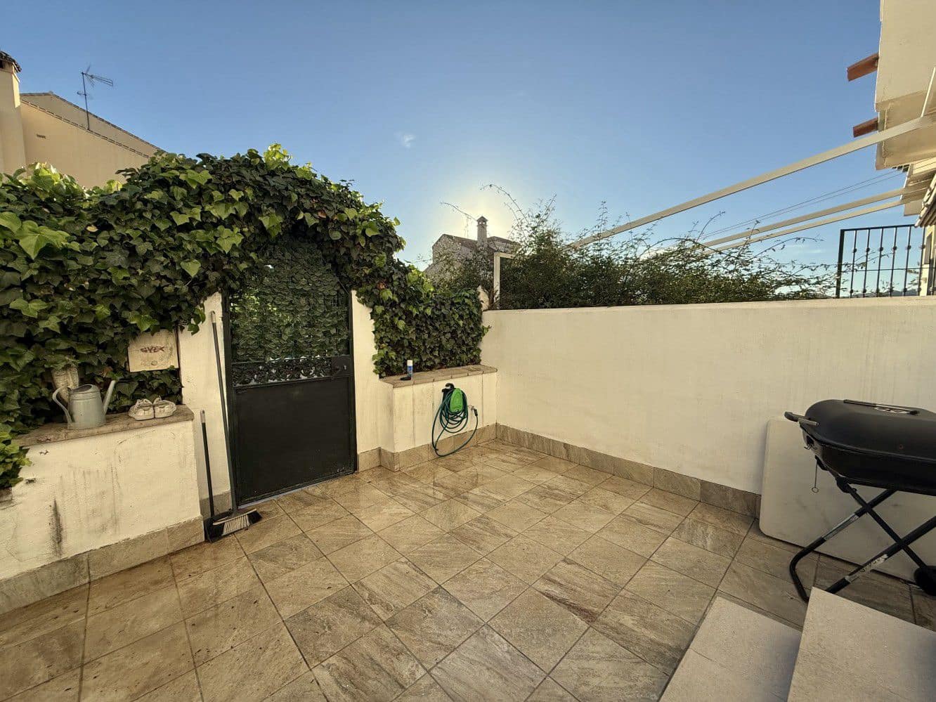 Adosado de 4 habitaciones en Torre del Mar en venta con garaje - 395.000 € (Ref: 10021923)