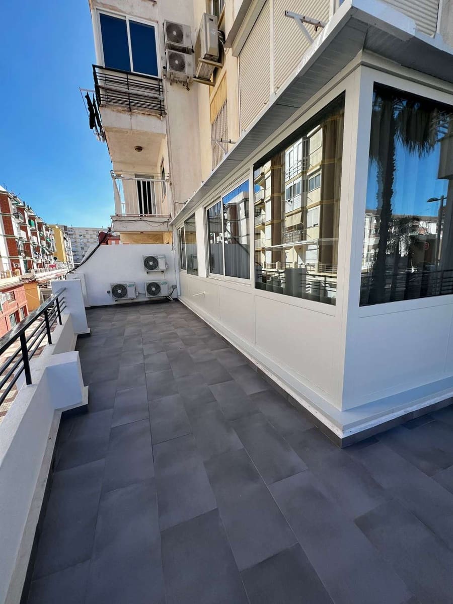 2 quarto Apartamento para venda em Torre del Mar - 315 000 € (Ref: 10025062)