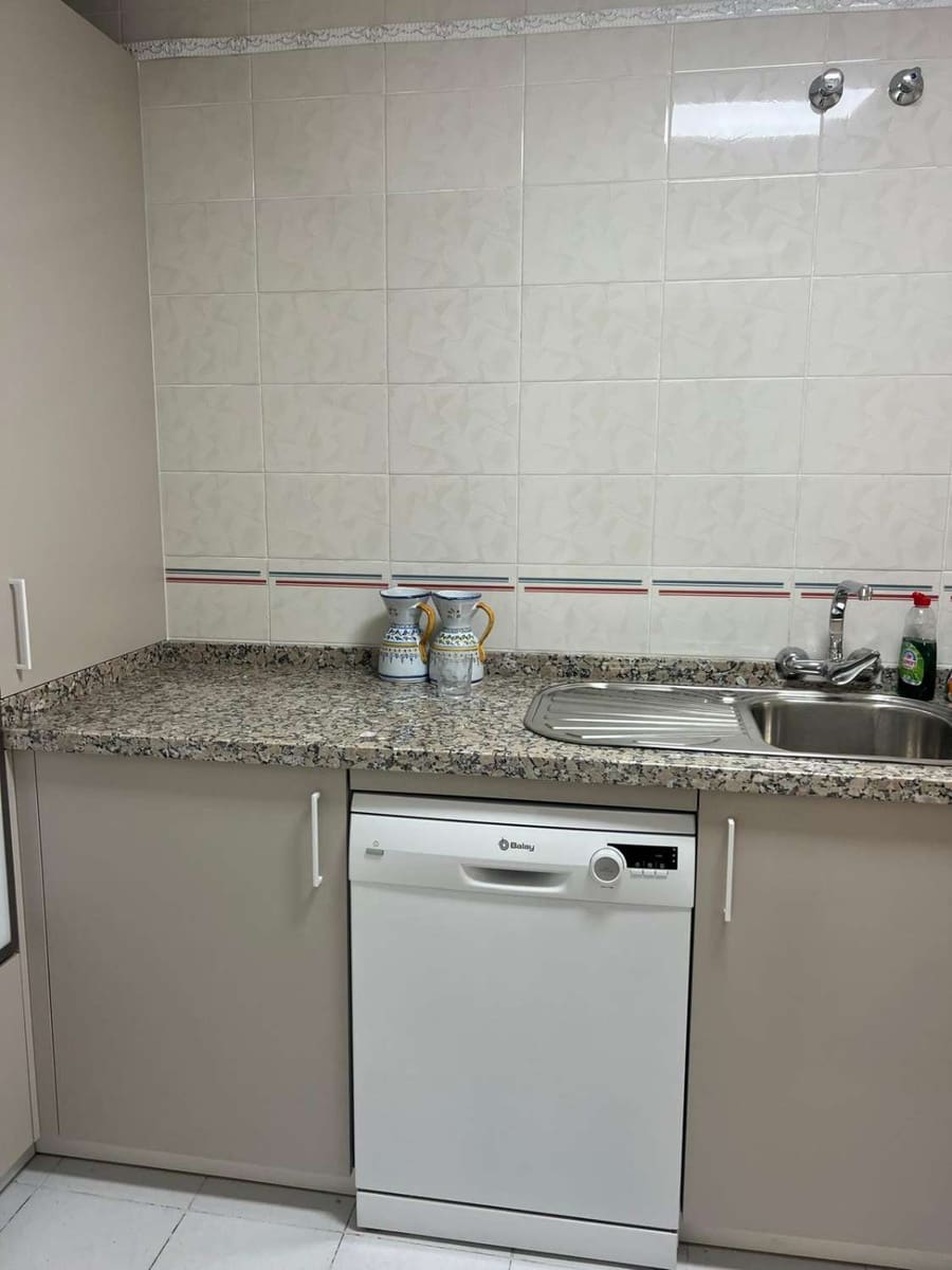 3 sypialnia Mieszkanie do wynajęcia w Torre del Mar - 1 000 € (Ref: 10046780)