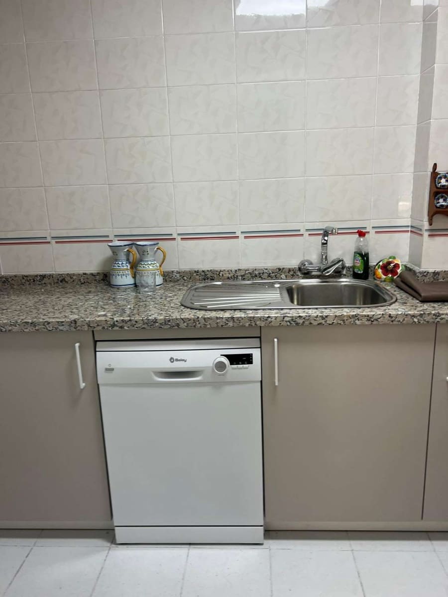3 sypialnia Mieszkanie do wynajęcia w Torre del Mar - 1 000 € (Ref: 10046780)