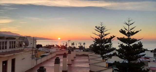 2 sypialnia Mieszkanie na sprzedaż w Torre del Mar, Vélez-Málaga z basenem - 314 000 € (Ref: 10046782)
