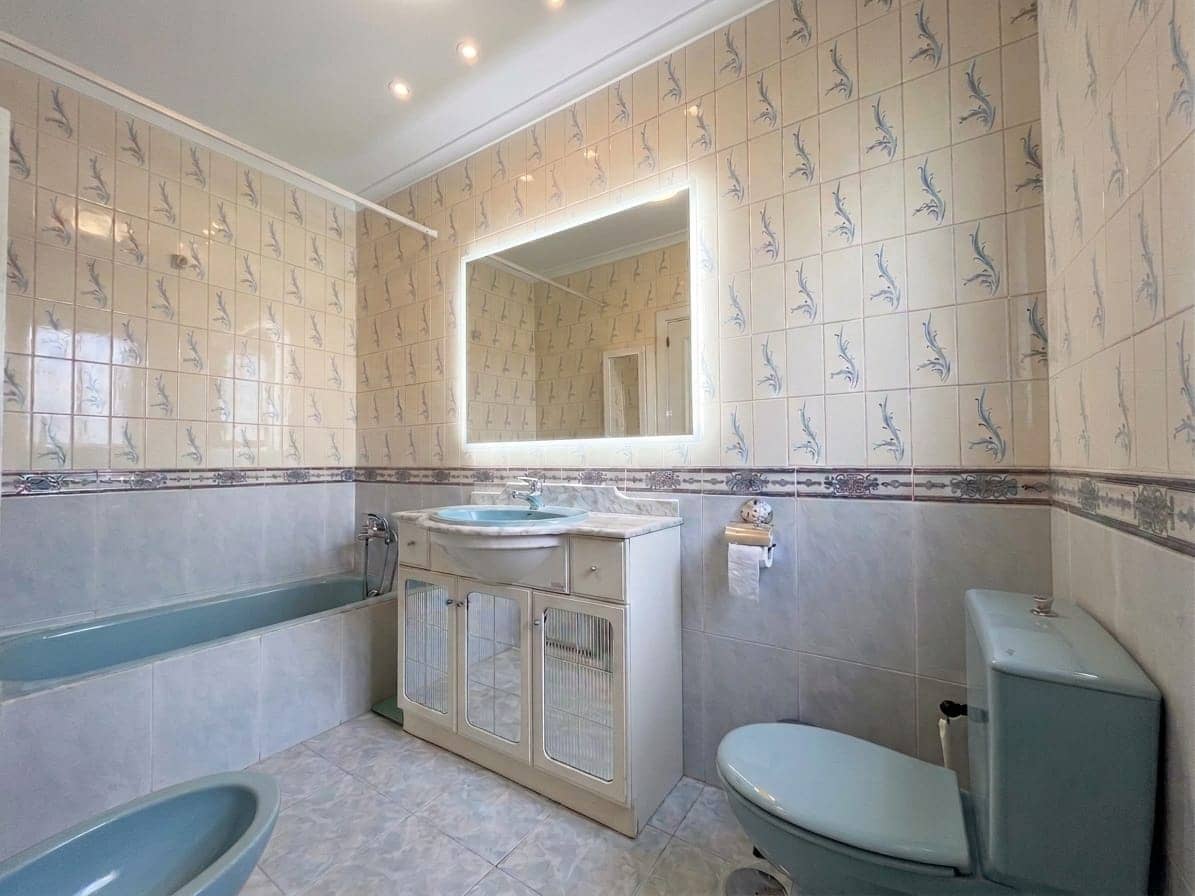 4 soverom Leilighet til salgs i Torre del Mar - € 390 000 (Ref: 10046783)