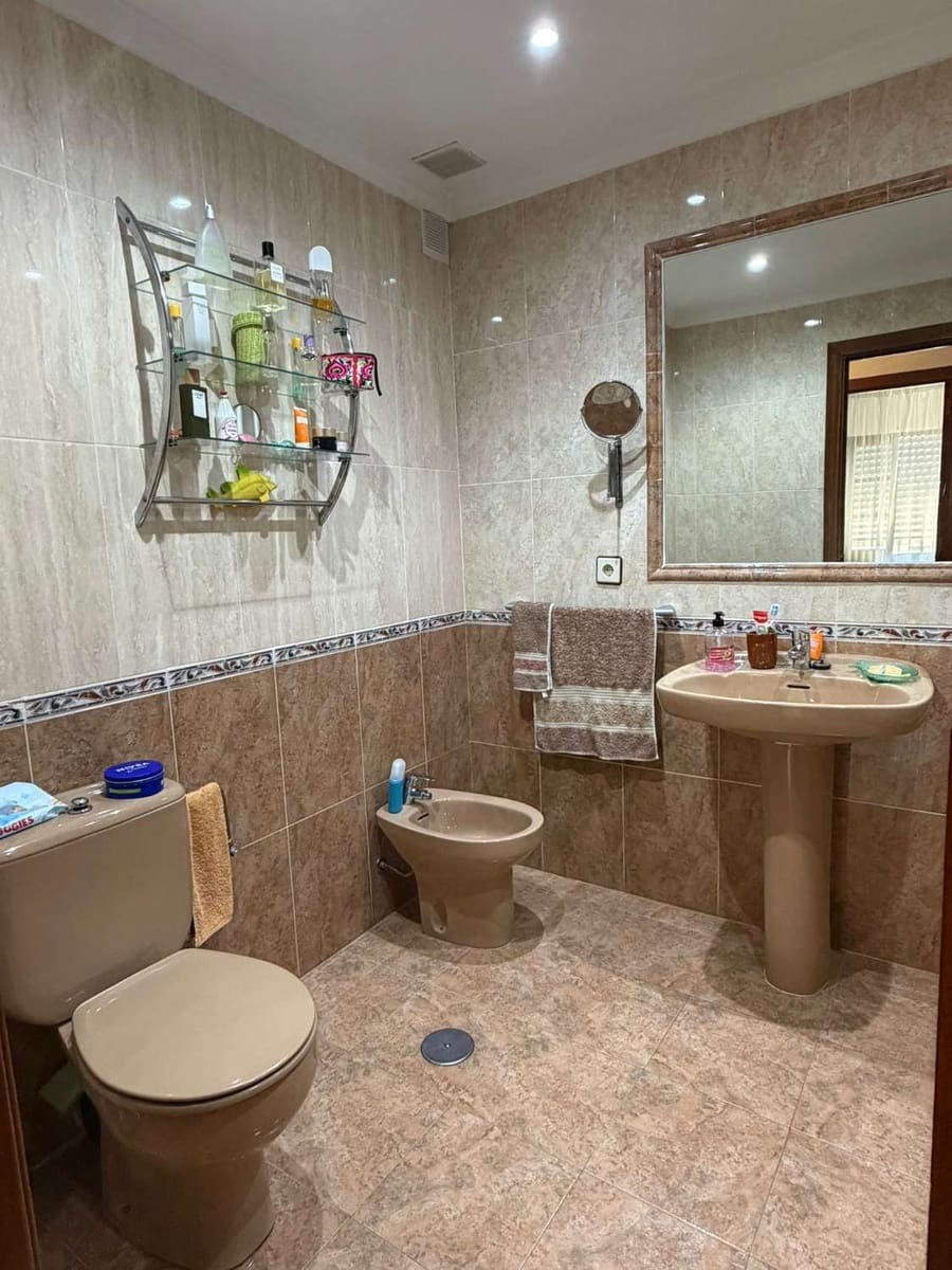 4 sovrum Lägenhet till salu i Torre del Mar - 299 000 € (Ref: 10048680)