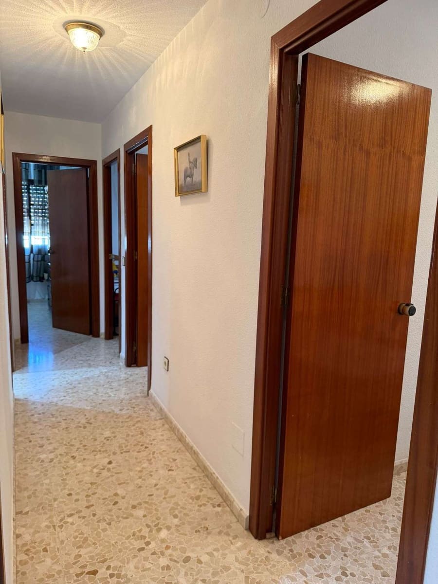 4 sovrum Lägenhet till salu i Torre del Mar - 299 000 € (Ref: 10048680)