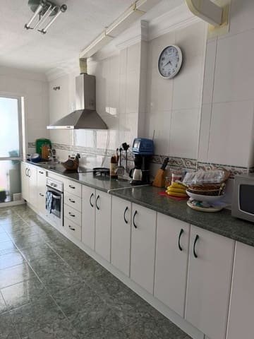 4 sovrum Lägenhet till salu i Torre del Mar, Vélez-Málaga - 299 000 € (Ref: 10048680)