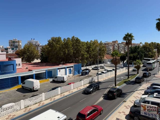 4 sovrum Lägenhet till salu i Torre del Mar, Vélez-Málaga - 299 000 € (Ref: 10048680)