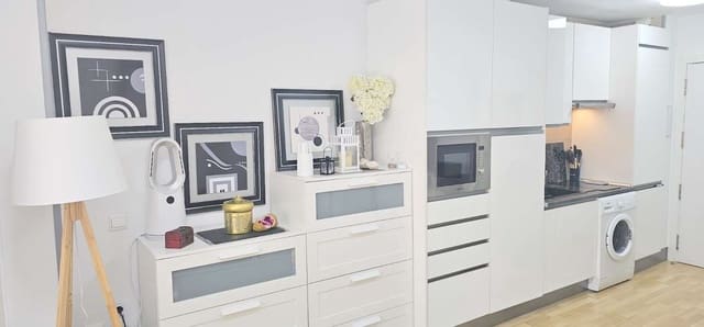 Estudio en Torre del Mar, Vélez-Málaga en venta - 180.250 € (Ref: 10057942)