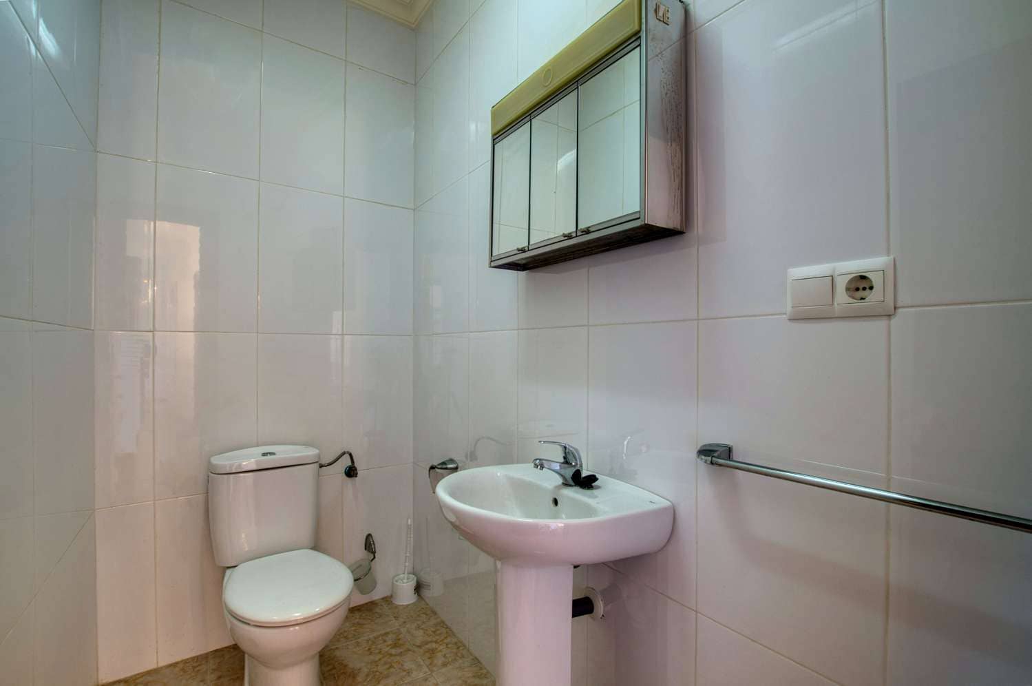 7 Zimmer Gewerbe zu verkaufen in Velez-Malaga - 850.000 € (Ref: 10061192)