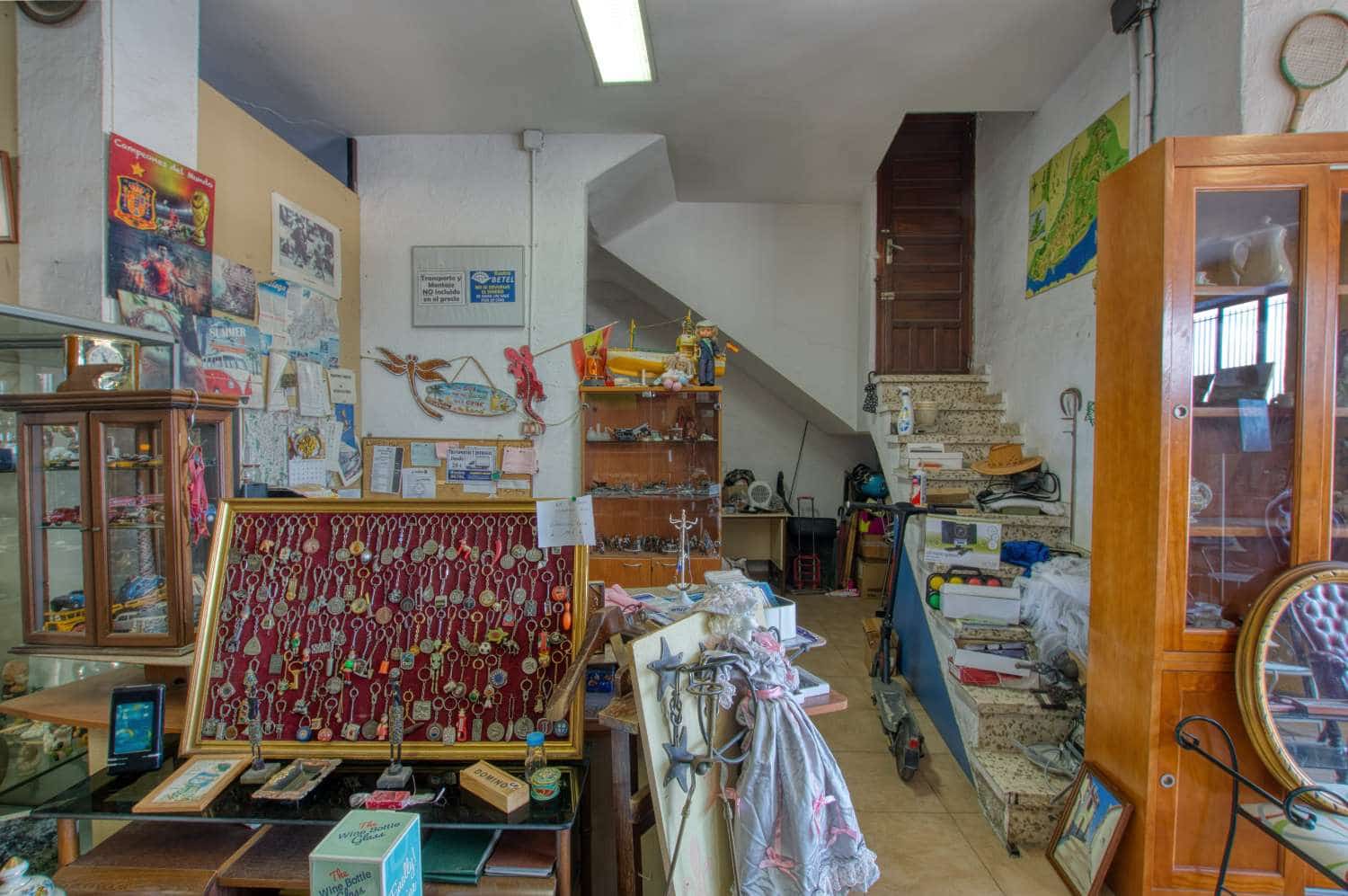 7 Zimmer Gewerbe zu verkaufen in Velez-Malaga - 850.000 € (Ref: 10061192)