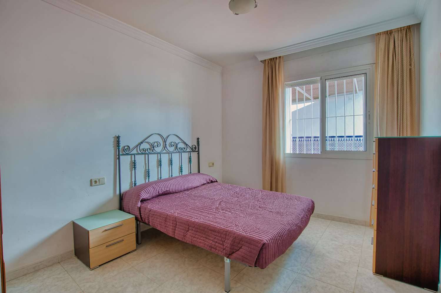 7 Zimmer Gewerbe zu verkaufen in Velez-Malaga - 850.000 € (Ref: 10061192)