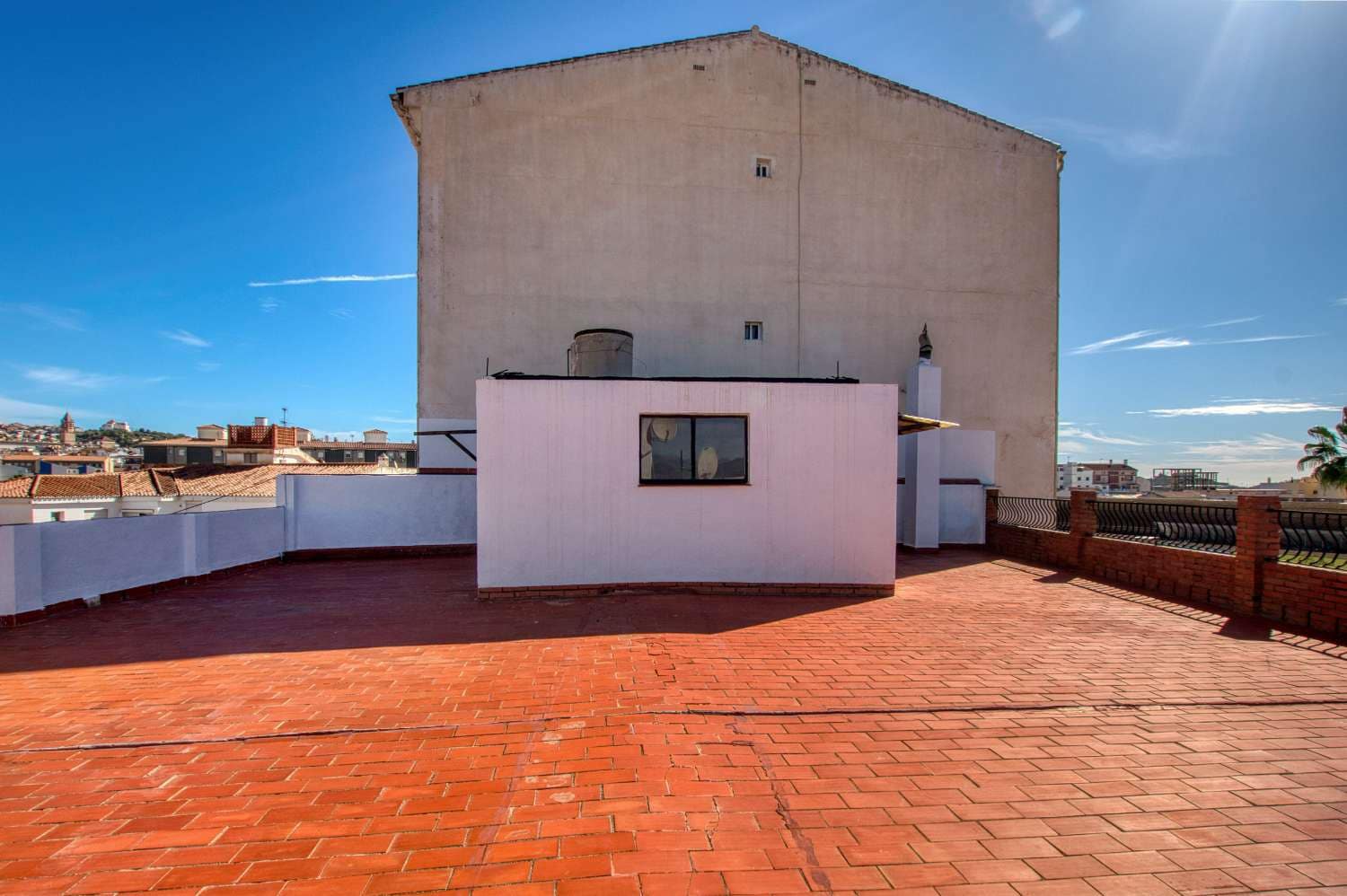 7 Zimmer Gewerbe zu verkaufen in Velez-Malaga - 850.000 € (Ref: 10061192)