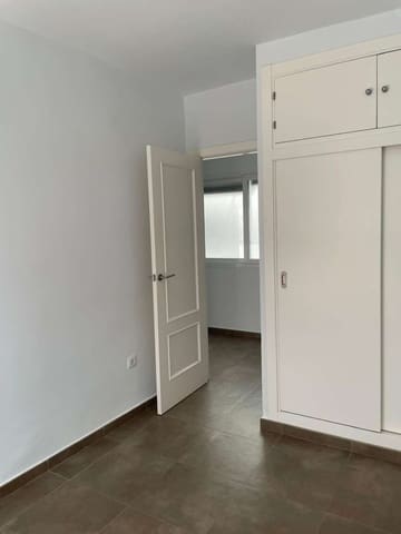 5 camera da letto Appartamento in vendita in Huelva città - 43.000 € (Rif: 10094152)