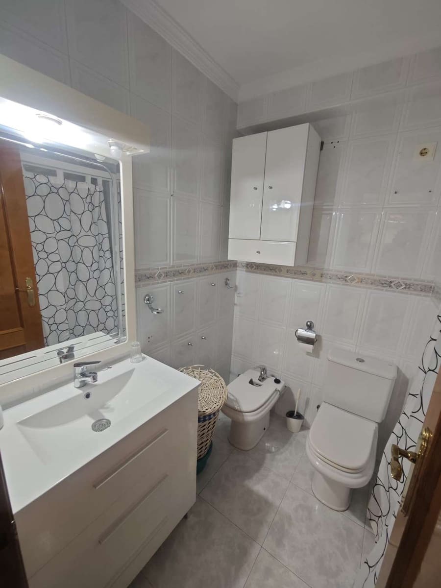 1 sovrum Strandlägenhet till salu i Torre del Mar med pool - 220 000 € (Ref: 10094153)