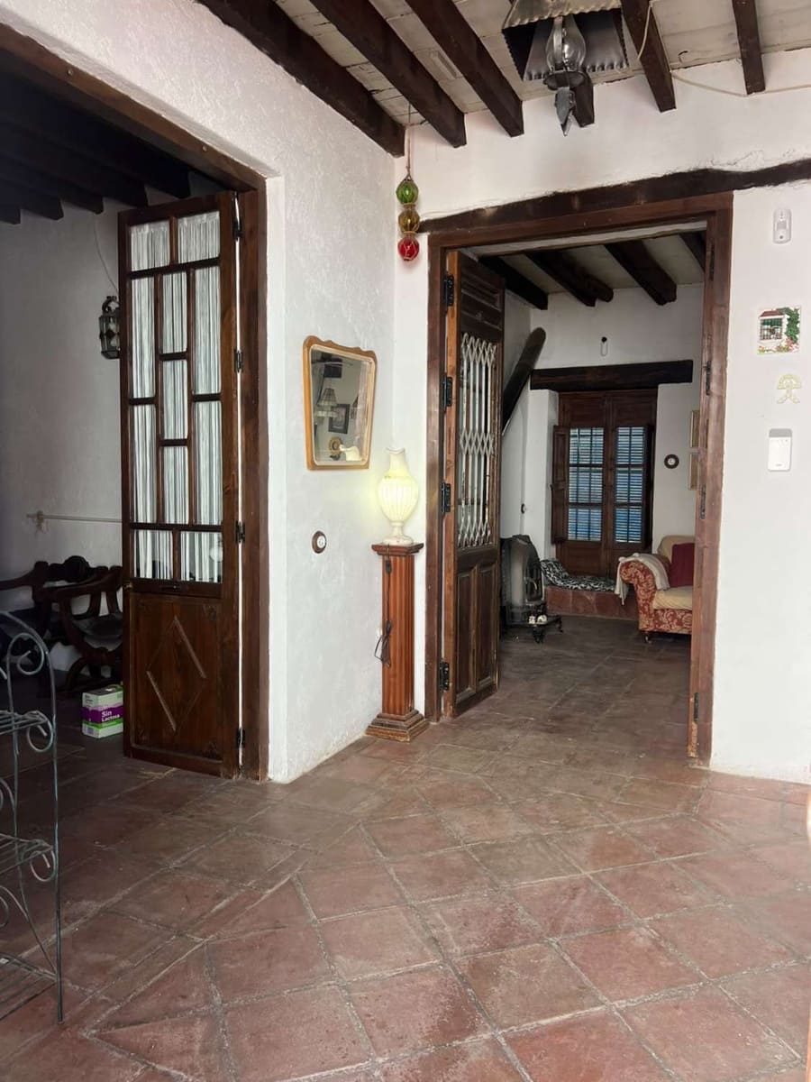 6 soverom Hus til salgs i Velez-Malaga - € 390 000 (Ref: 10101803)