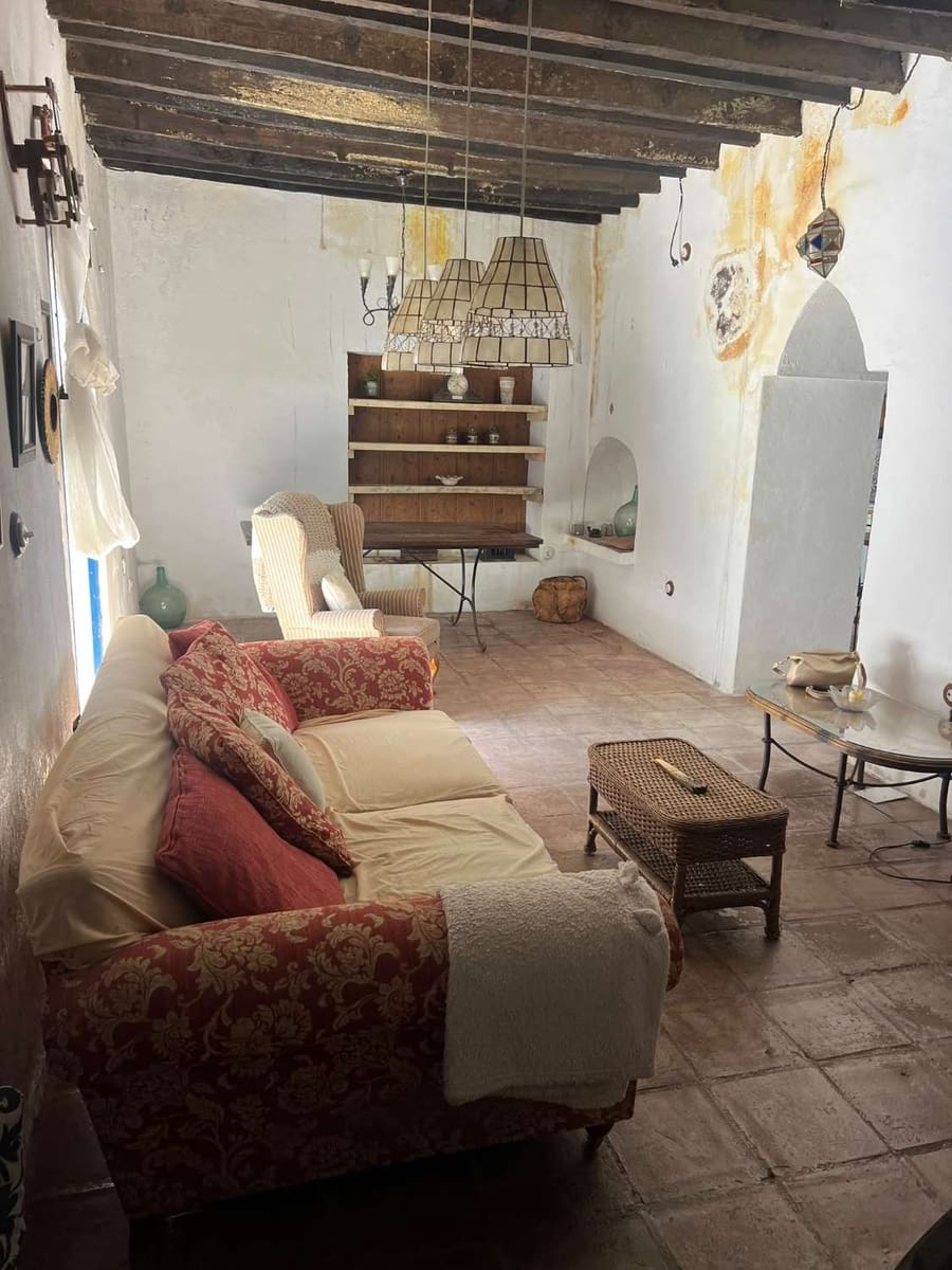 6 soverom Hus til salgs i Velez-Malaga - € 390 000 (Ref: 10101803)