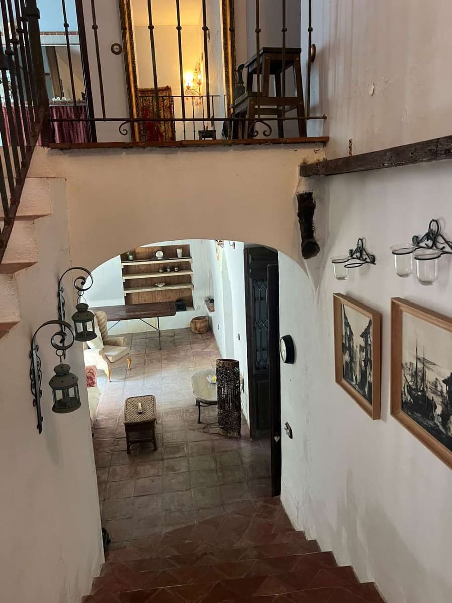 6 soverom Hus til salgs i Velez-Malaga - € 390 000 (Ref: 10101803)