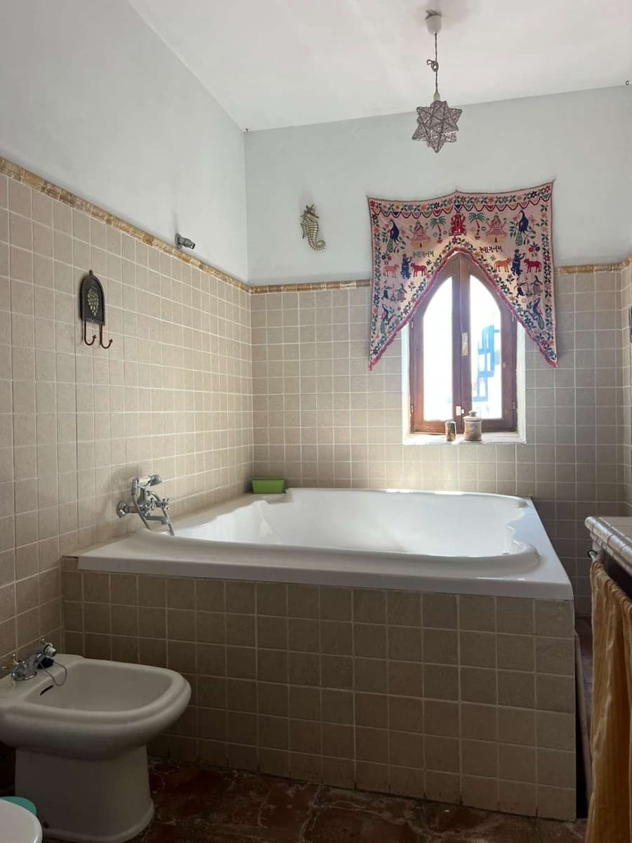 6 soverom Hus til salgs i Velez-Malaga - € 390 000 (Ref: 10101803)