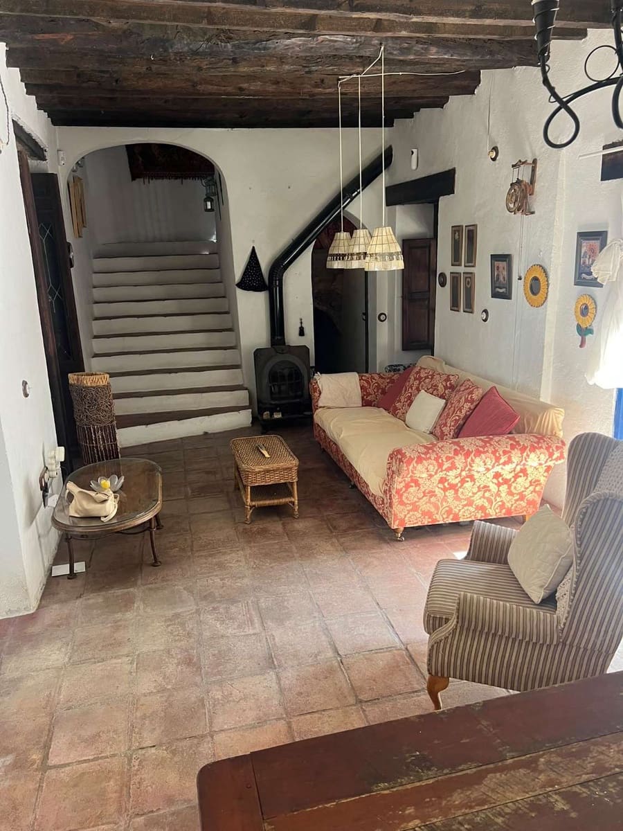 6 soverom Hus til salgs i Velez-Malaga - € 390 000 (Ref: 10101803)