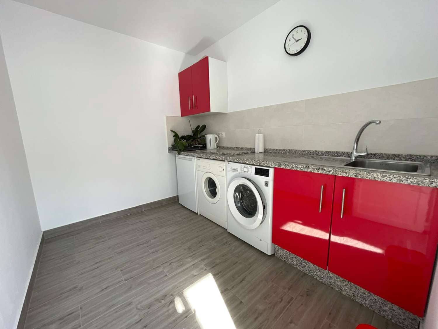 3 chambre Villa/Maison à vendre à Caleta de Velez avec piscine garage - 570 000 € (Ref: 10173129)