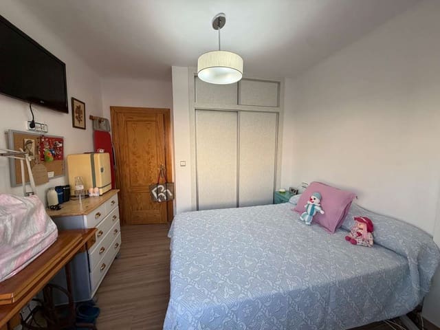 2 sypialnia Mieszkanie na sprzedaż w Torre del Mar, Vélez-Málaga - 249 000 € (Ref: 10173130)