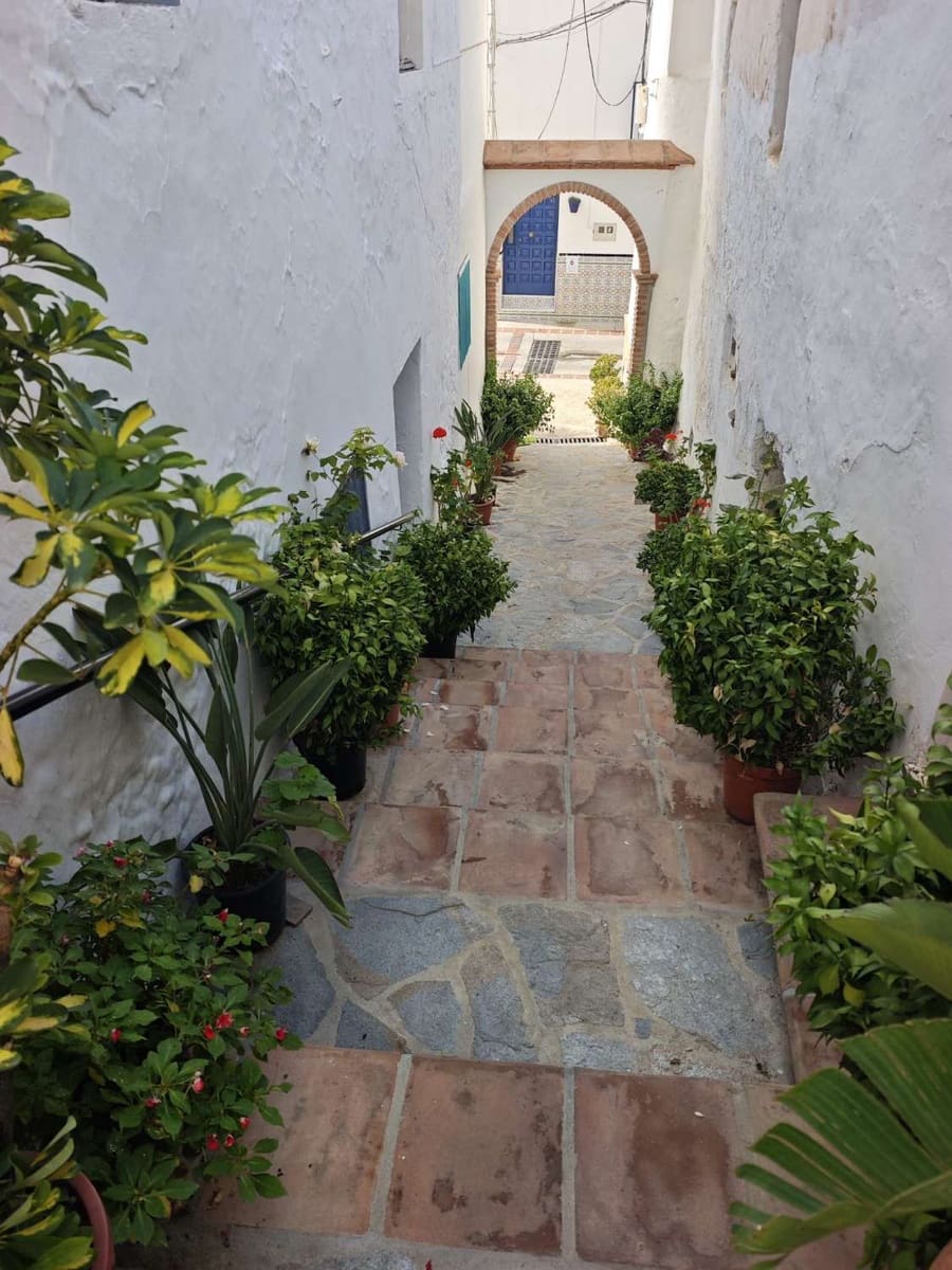 Solar/Parcela en Canillas de Albaida en venta - 140.000 € (Ref: 10179780)