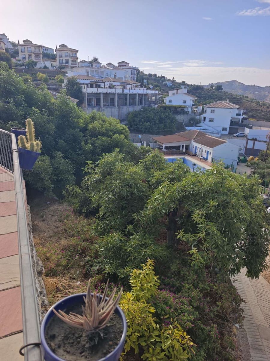 Solar/Parcela en Canillas de Albaida en venta - 140.000 € (Ref: 10179780)