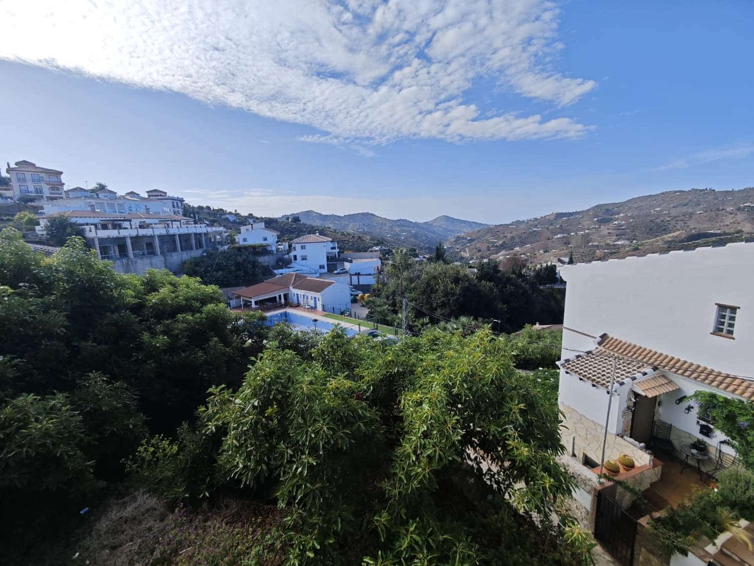 Solar/Parcela en Canillas de Albaida en venta - 140.000 € (Ref: 10179780)