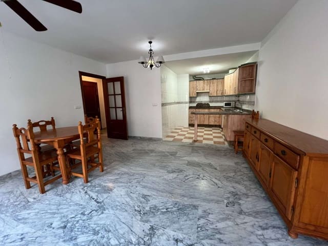 2 slaapkamer Flat te koop in Torre del Mar, Vélez-Málaga - € 265.000 (Ref: 10184140)