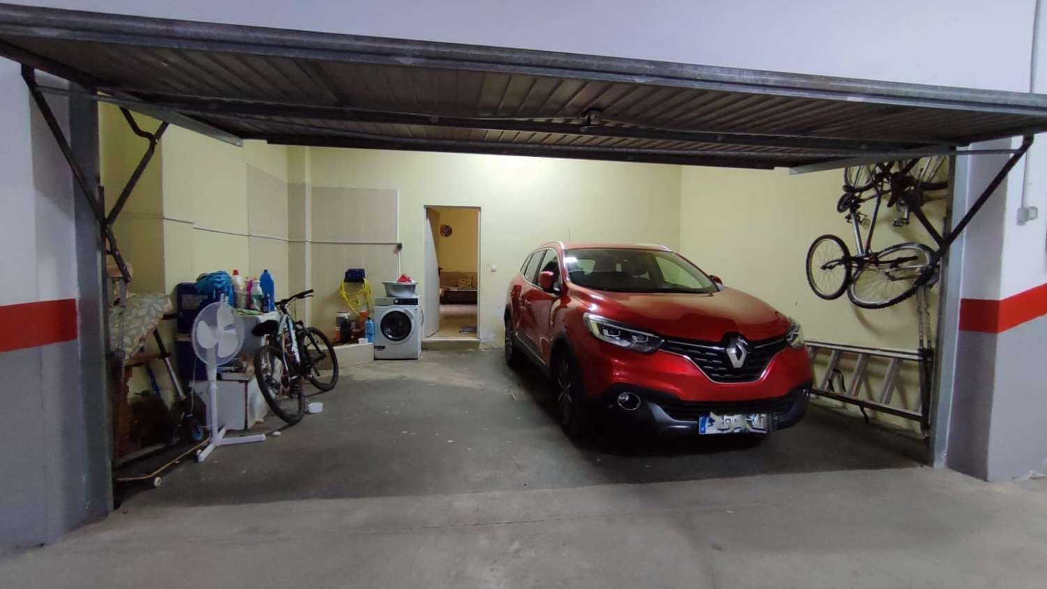 Adosado de 3 habitaciones en Torre del Mar en venta con piscina - 480.000 € (Ref: 8245089)