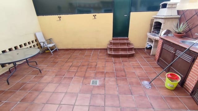 3 bedroom Terraced Villa for sale in Torre del Mar, Vélez-Málaga with pool - € 480,000 (Ref: 8245089)
