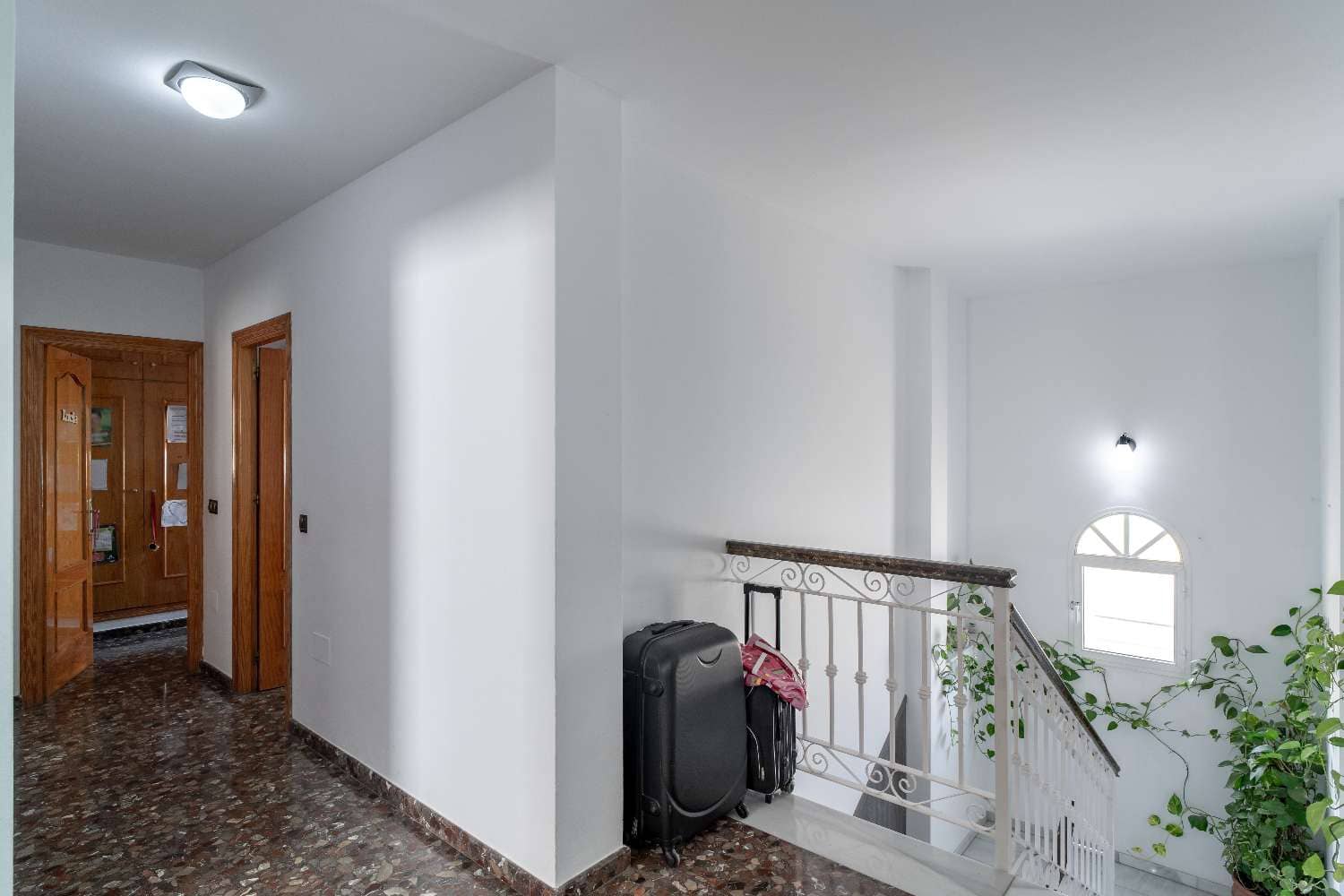 4 bedroom Terraced Villa for sale in Velez-Malaga with garage - € 370,000 (Ref: 8246877)