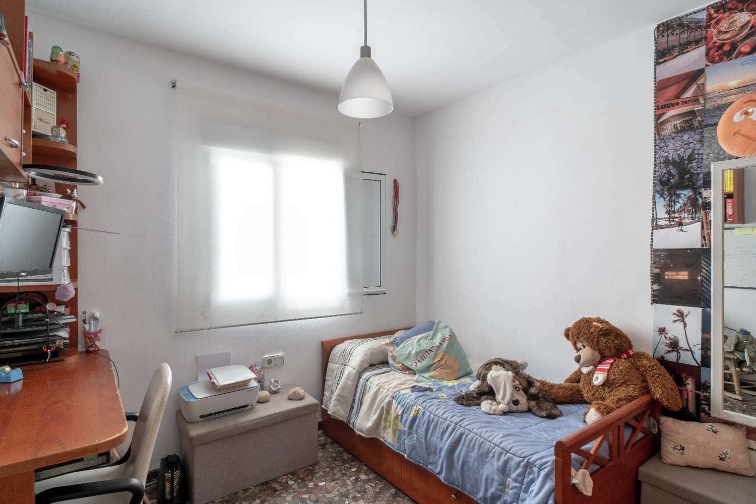 4 bedroom Terraced Villa for sale in Velez-Malaga with garage - € 370,000 (Ref: 8246877)