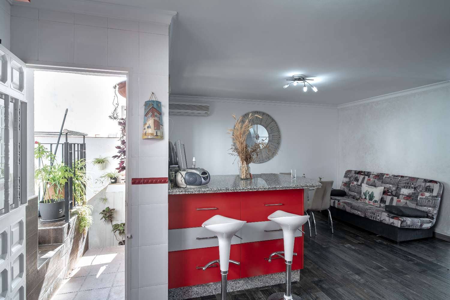 4 bedroom Terraced Villa for sale in Velez-Malaga with garage - € 370,000 (Ref: 8246877)
