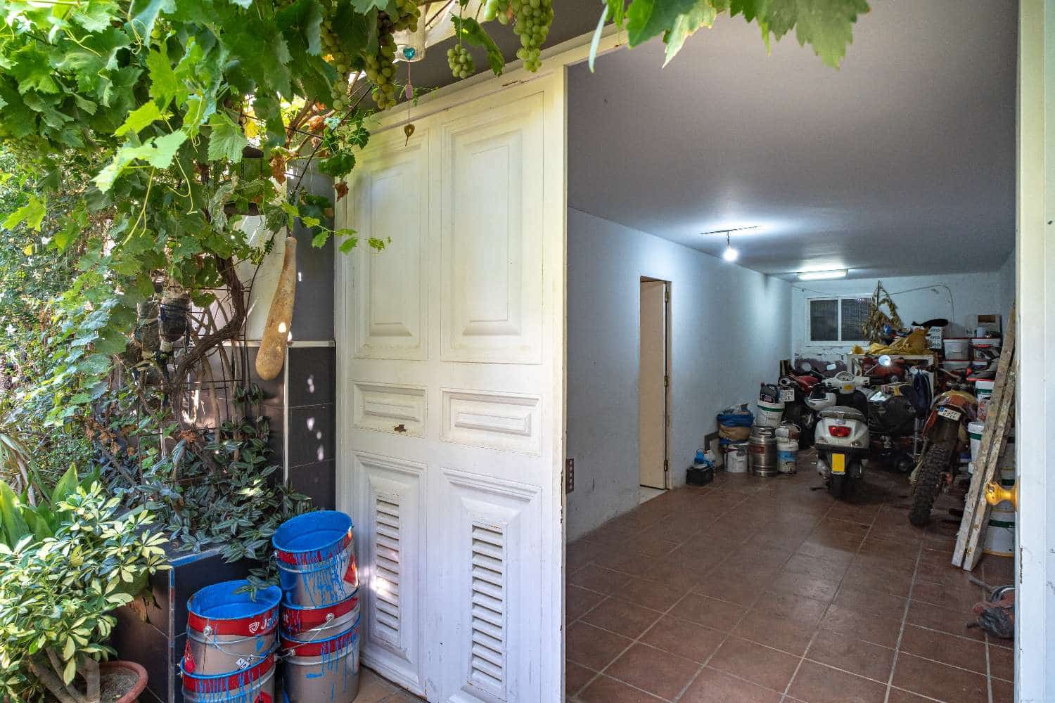 4 bedroom Terraced Villa for sale in Velez-Malaga with garage - € 370,000 (Ref: 8246877)