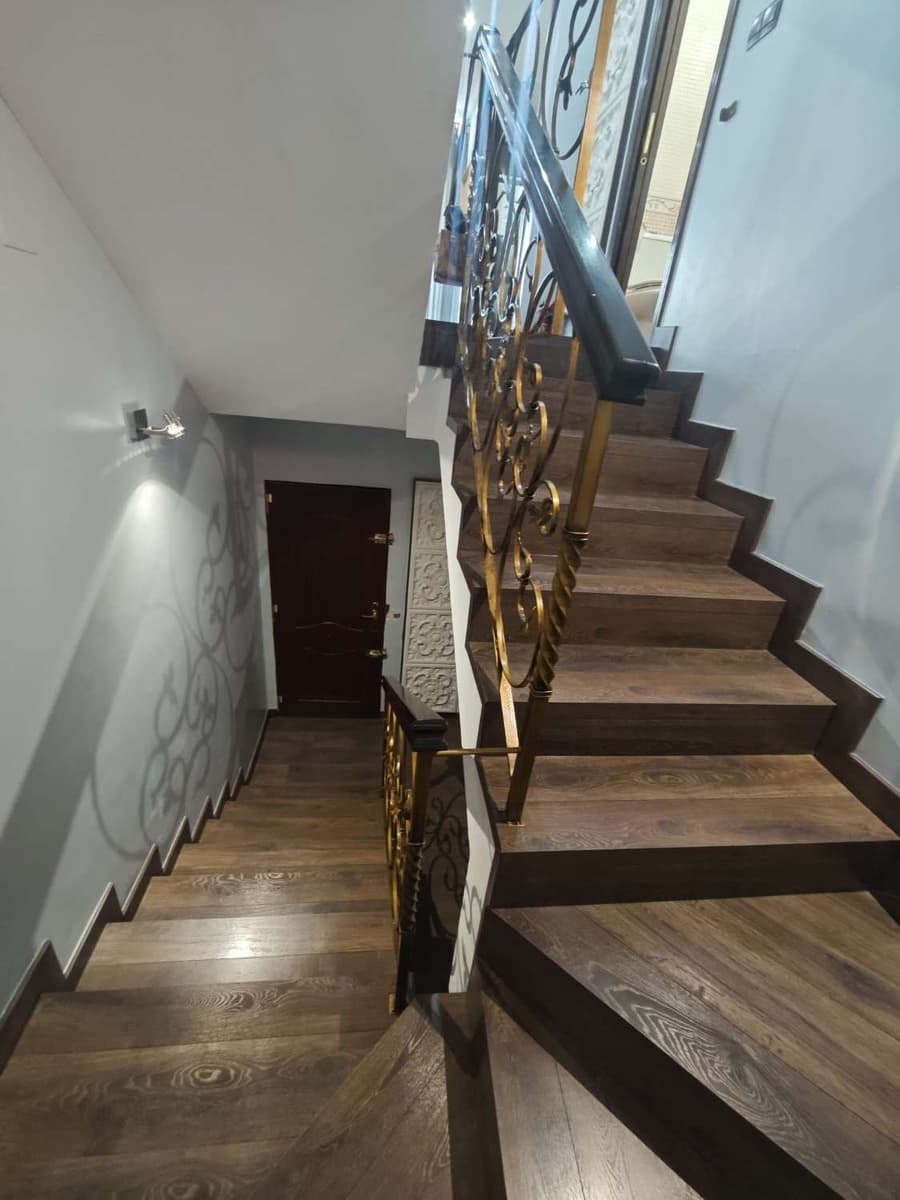 5 bedroom Villa for sale in Torrox with pool garage - € 800,000 (Ref: 8505559)