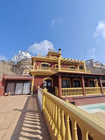 5 camera da letto Villa in vendita in Torrox con piscina garage - 800.000 € (Rif: 8505559)