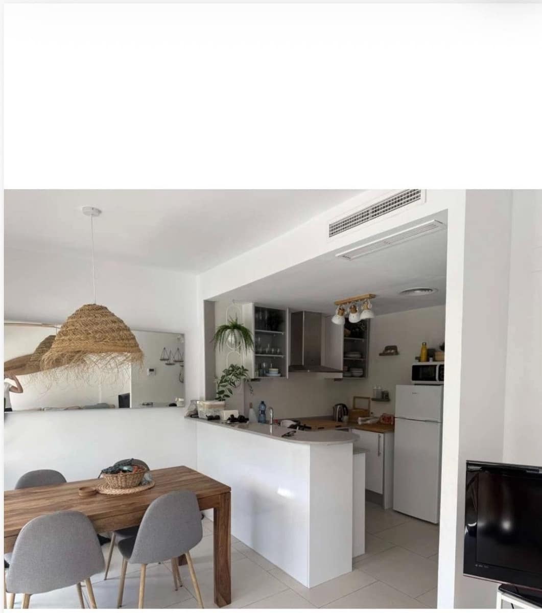 Huoneisto vuokrattavana paikassa Moraira mukana 
autotalli - 1 250 € (Ref: 10030606)