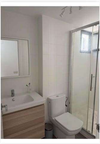 Huoneisto vuokrattavana paikassa Moraira, Teulada-Moraira mukana 
autotalli - 1 250 € (Ref: 10030606)