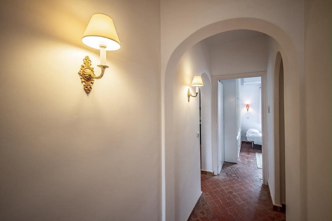 5 soverom Villa til salgs i Moraira med svømmebasseng garasje - € 1 699 000 (Ref: 10043042)