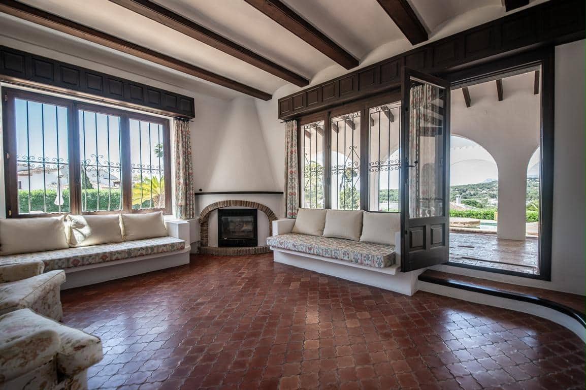 5 soverom Villa til salgs i Moraira med svømmebasseng garasje - € 1 699 000 (Ref: 10043042)