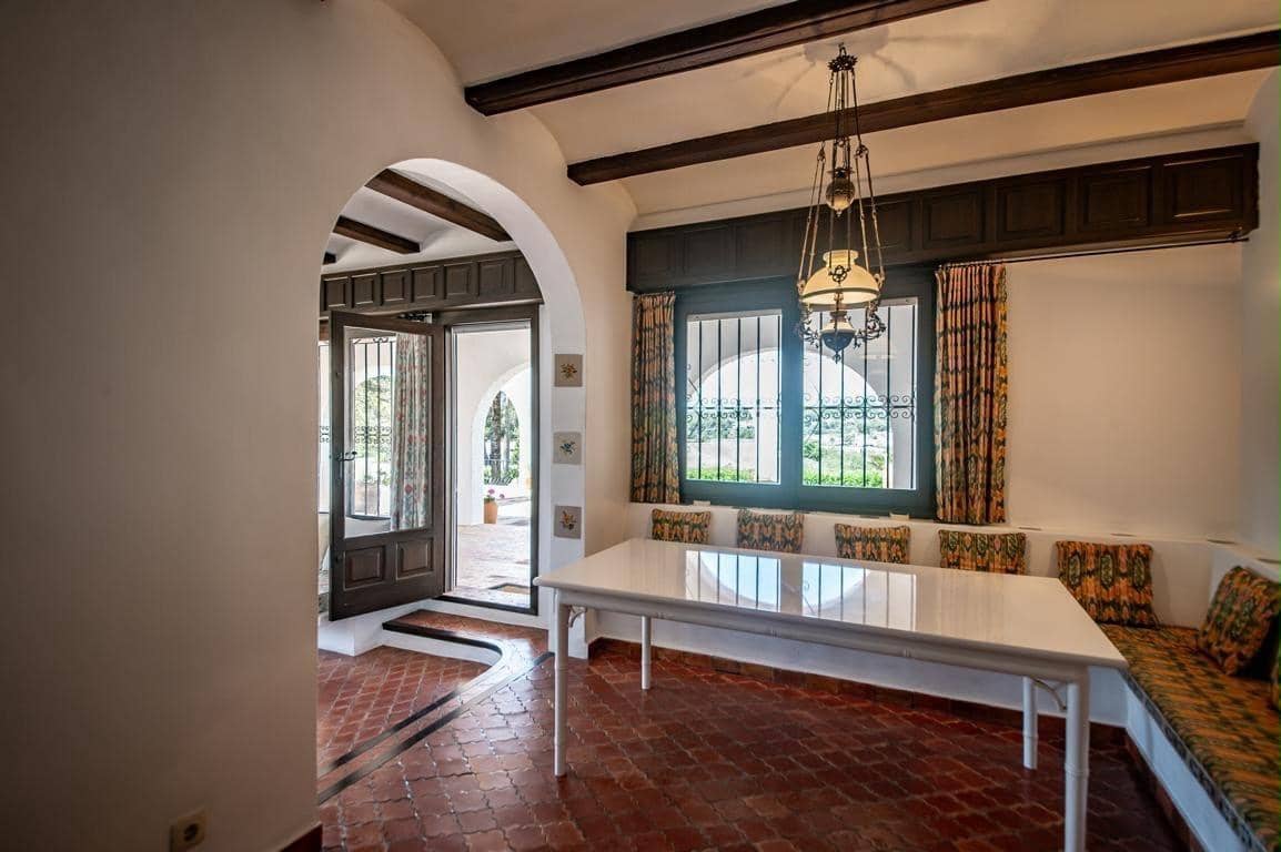 5 soverom Villa til salgs i Moraira med svømmebasseng garasje - € 1 699 000 (Ref: 10043042)