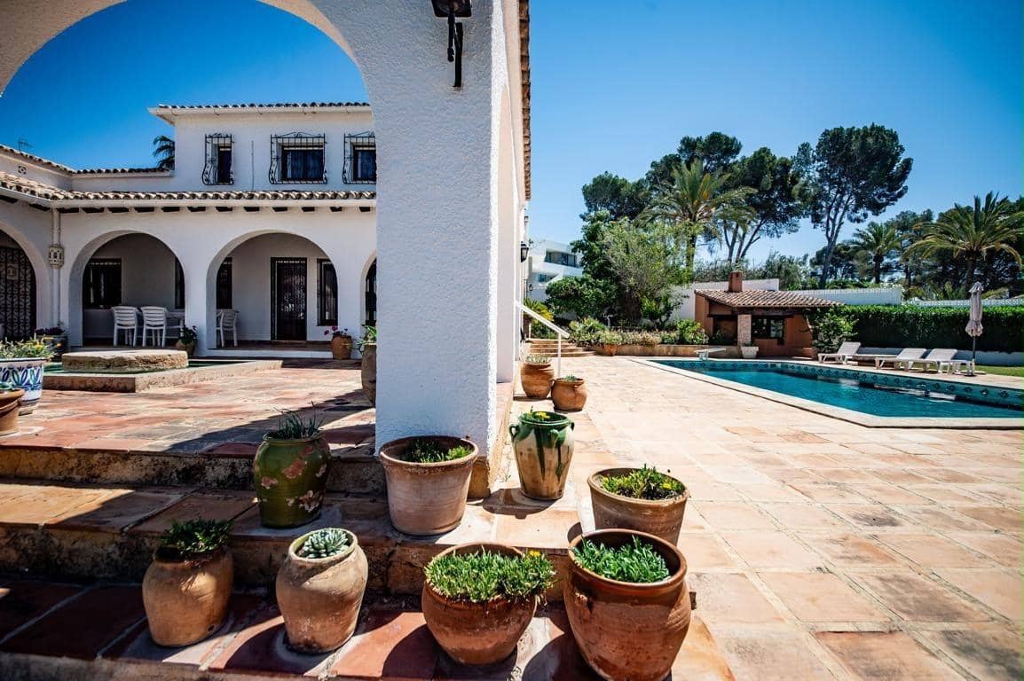 5 soverom Villa til salgs i Moraira med svømmebasseng garasje - € 1 699 000 (Ref: 10043042)